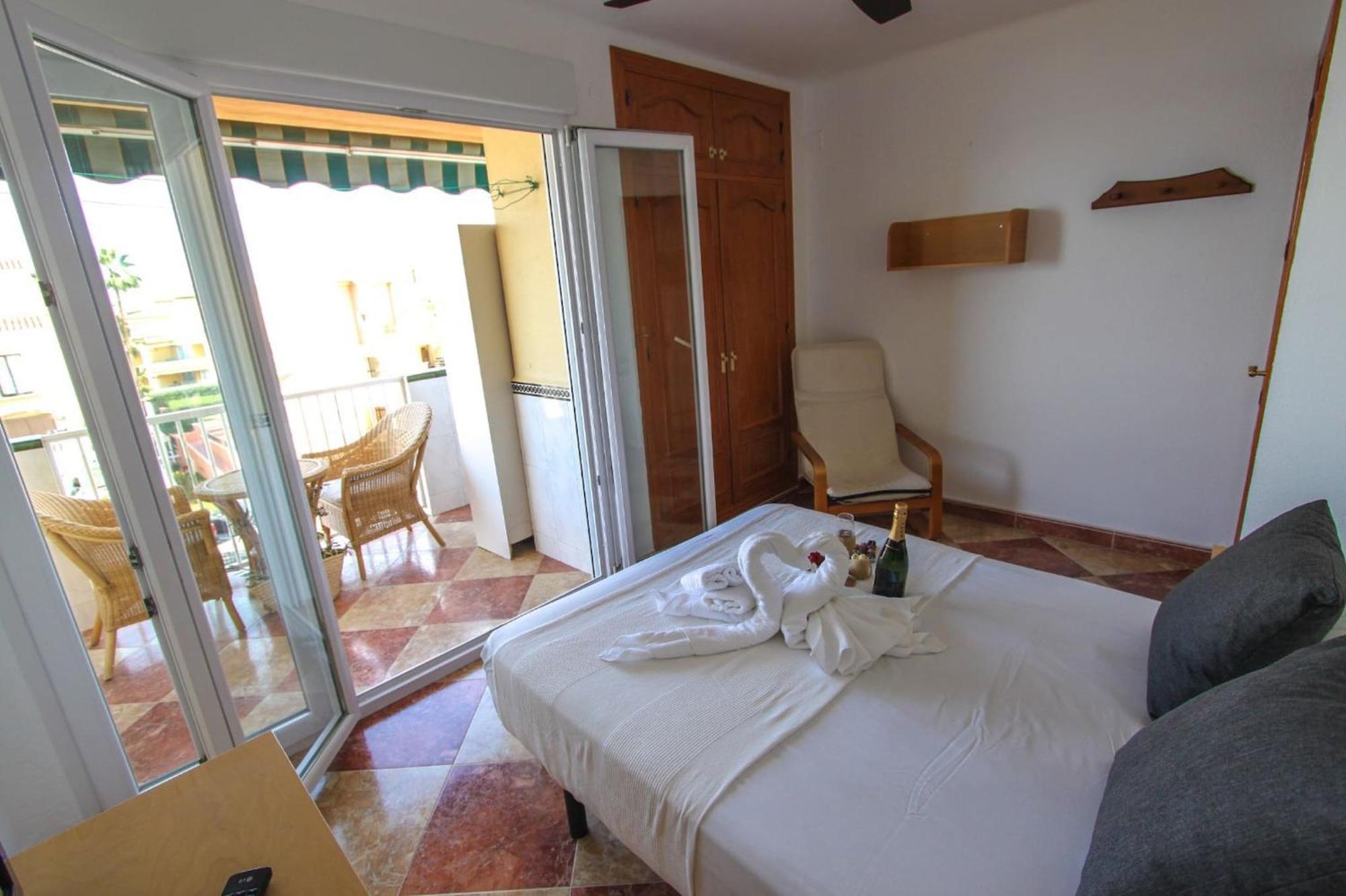 Apartamento Valencia At Home 托罗克斯科斯塔 外观 照片
